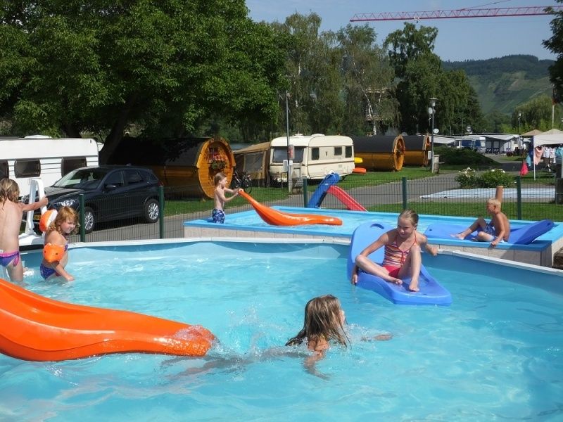 Schwimmbad am Campingplatz