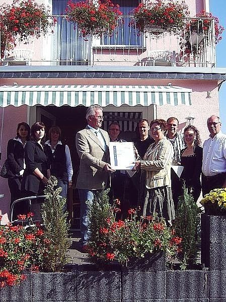 Weingut & Gästehaus Alexanderhof in Leiwen an der Mosel