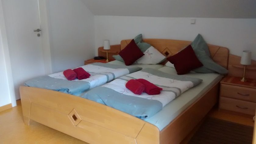 Doppelzimmer mit Balkon