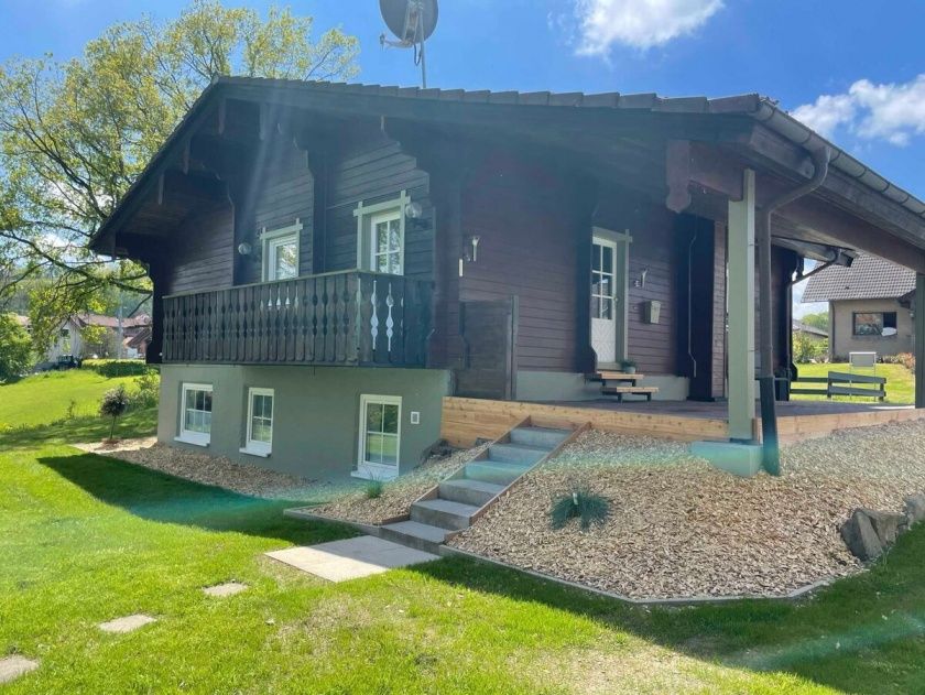 Ferienhaus Blockhaus in Vöhl-Harbshausen am Edersee