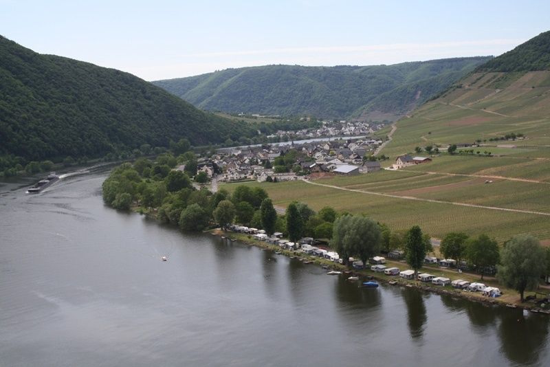 Gasthaus-Pension Könen direkt am Moselufer