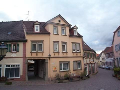 Winzerhof Rehg am historischen Rathaus